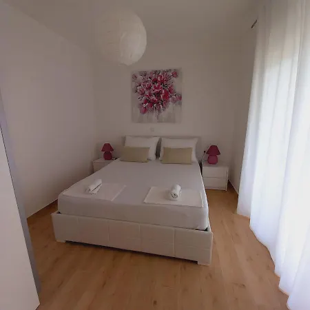 Apartmán M & L